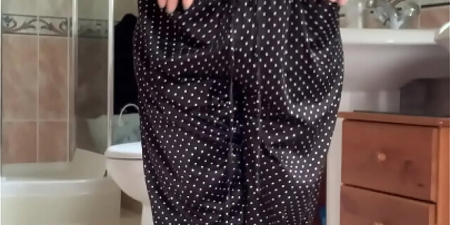 ass,big ass,big tits,voyeur