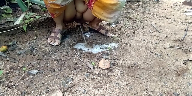 femdom,indian,pissing,pussy